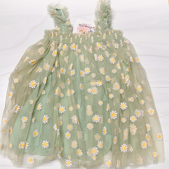 “Spring Time” Dress - Picture 2 of 3